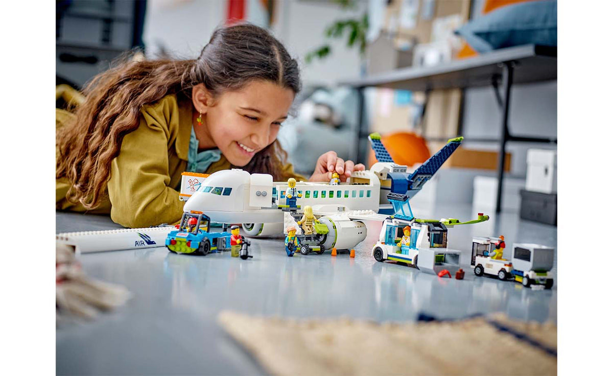 60367 | LEGO® City Passenger Aeroplane