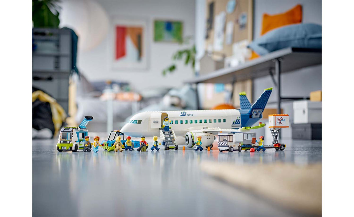 60367 | LEGO® City Passenger Aeroplane