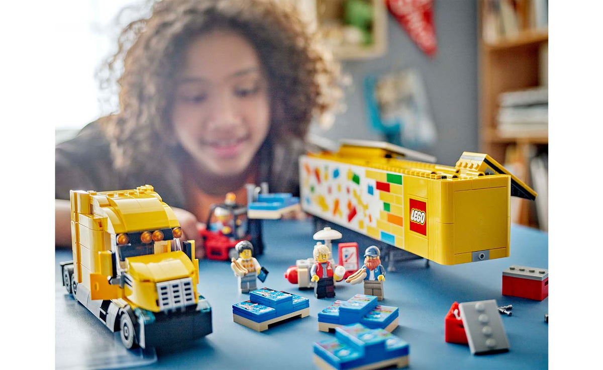 60440 | LEGO® CITY Yellow Delivery Truck