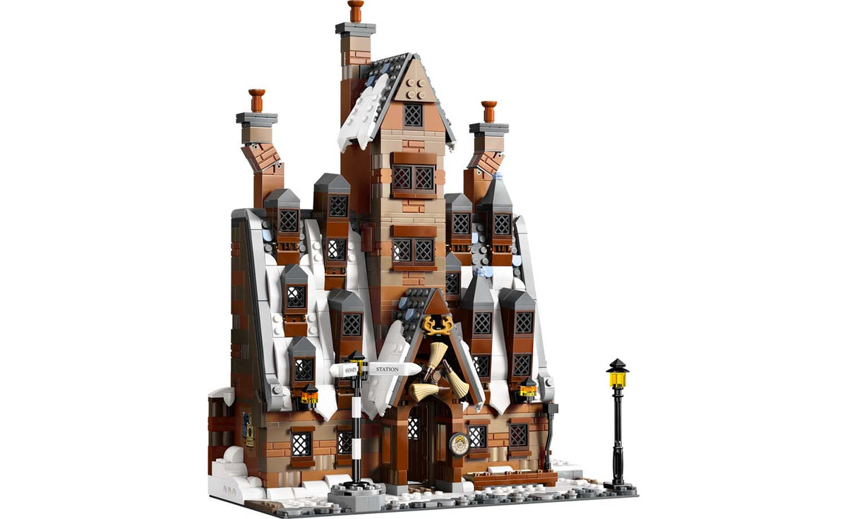 76457 | LEGO® Harry Potter™ Hogsmeade™ Village – Collectors' Edition