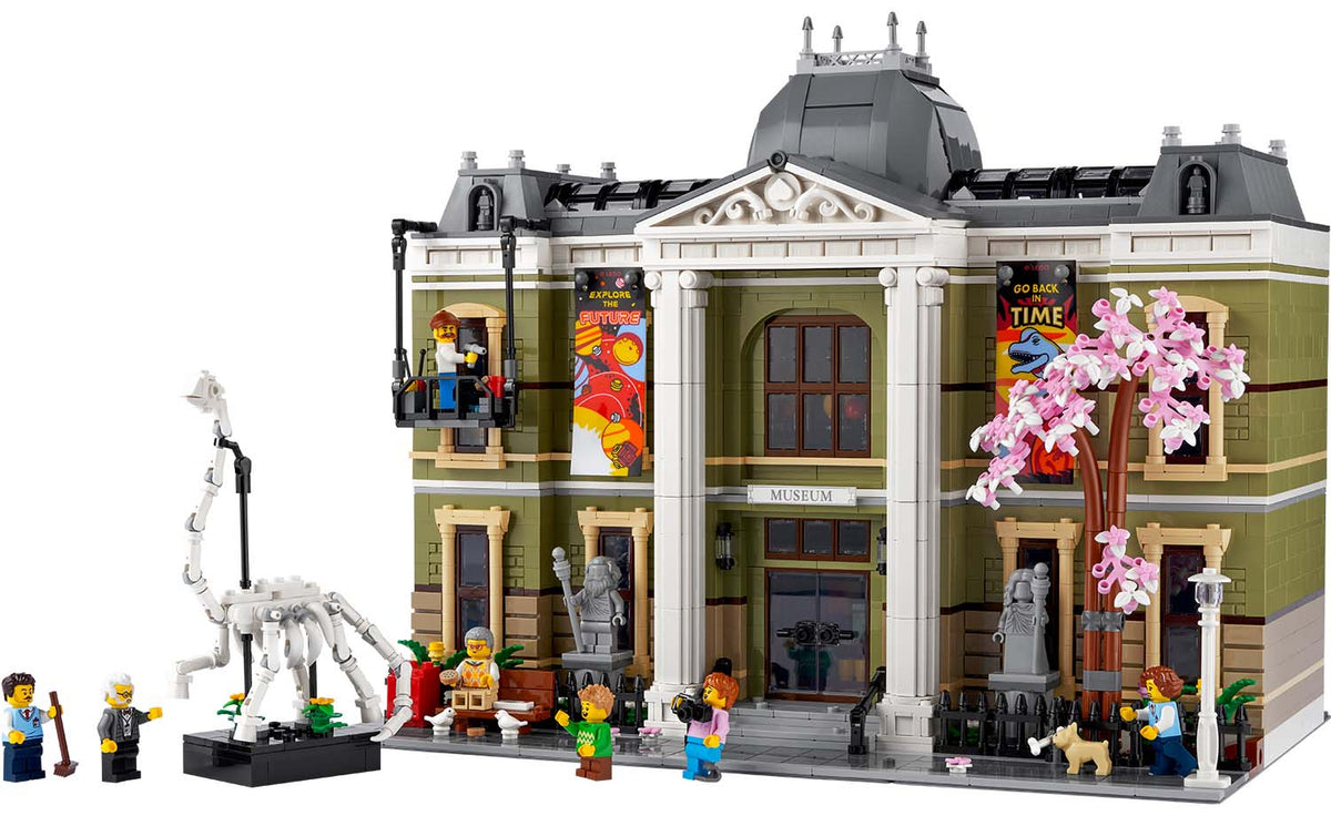 10326 | LEGO® ICONS™ Natural History Museum