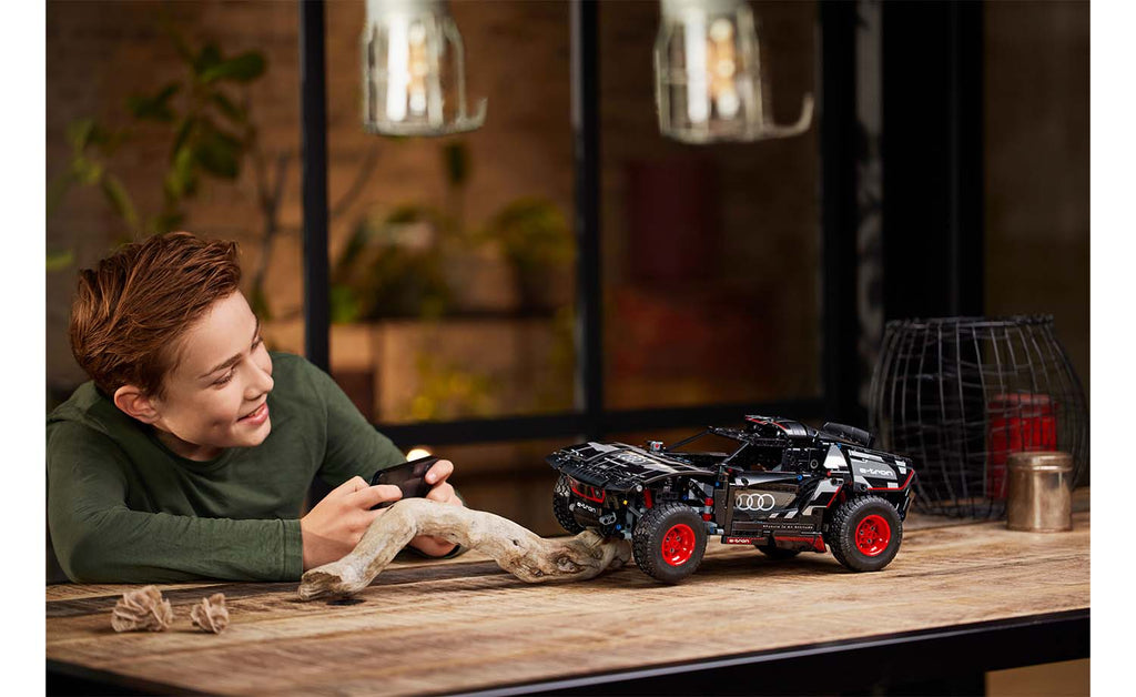 42160 | LEGO® Technic Audi RS Q e-tron